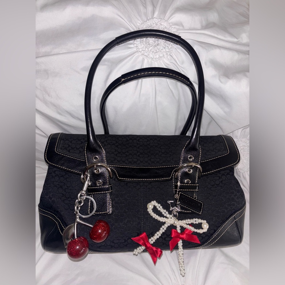 Y2k Coach Soho Signature Canvas Black Shoulder Bag - Gem